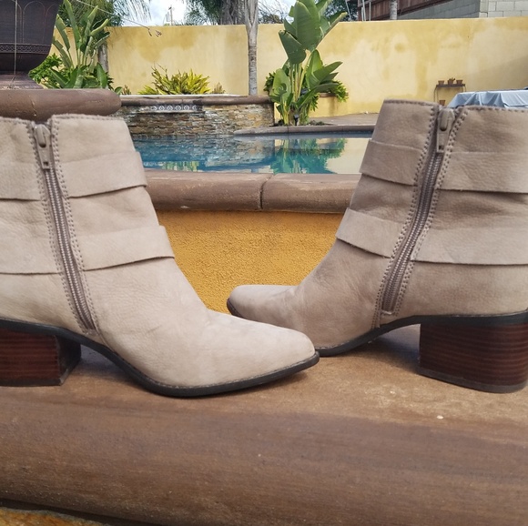 Booties - Picture 3 of 4